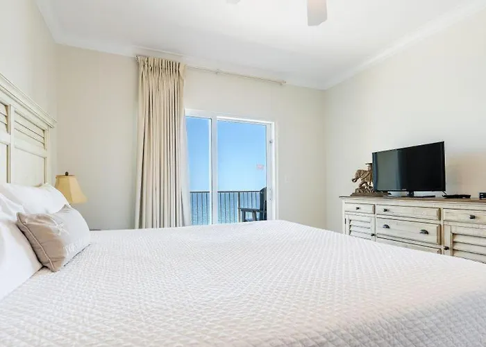 Crystal Shores West 1005 By Youngs Suncoast *