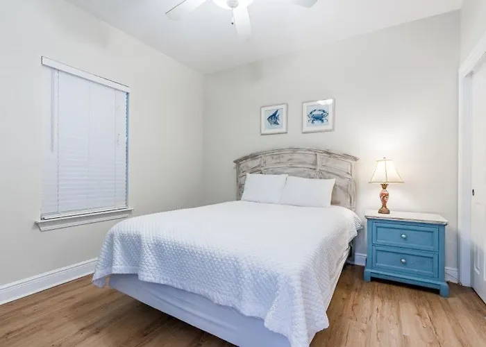 Apartment Crystal Shores West 1005 By Youngs Suncoast Gulf Shores
